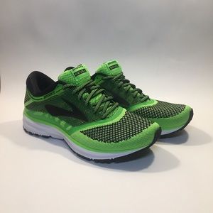 Brooks Revel Green Men’s Running Shoes Size 8.5
